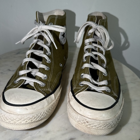 Green chuck Taylor converse - Picture 2 of 3